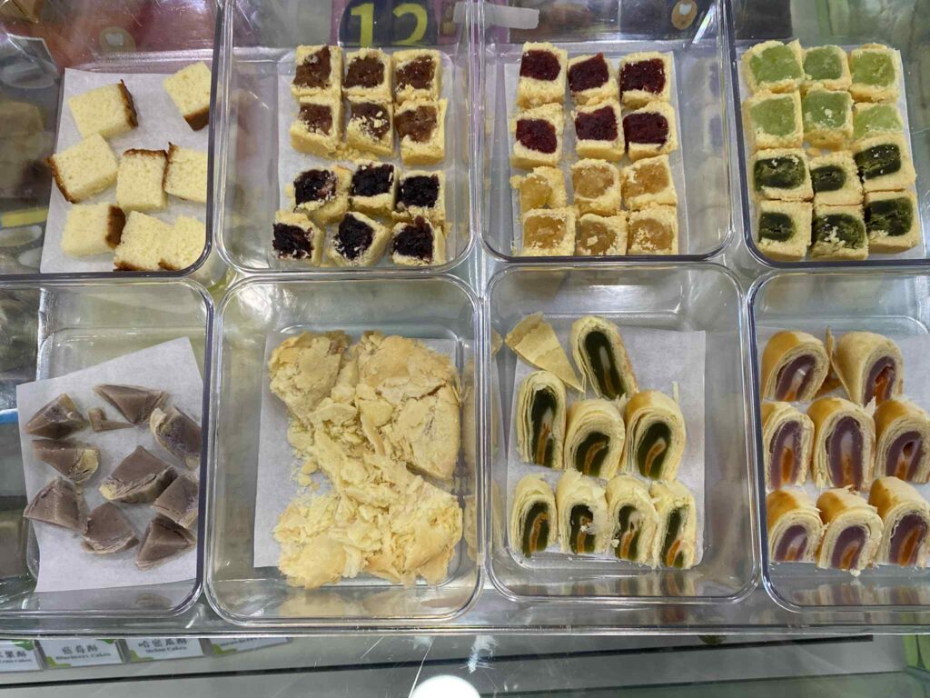 パイナップルケーキ試食